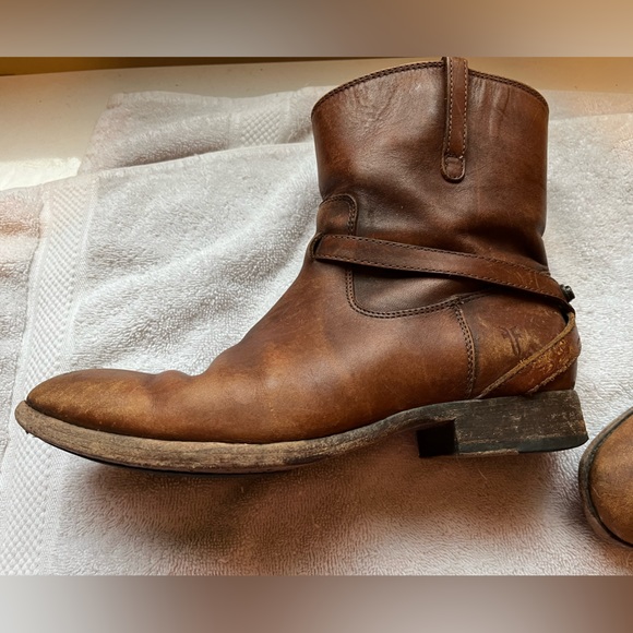 Frye Women’s Lindsay Plate Short Boot, Cognac Stone Wash, 7.5M - Picture 4 of 5